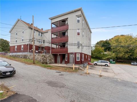 18 Laundry St, Woonsocket, RI 02895 photo 1