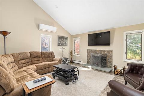 2 Doric Ct, Coventry, RI 02816 photo 10