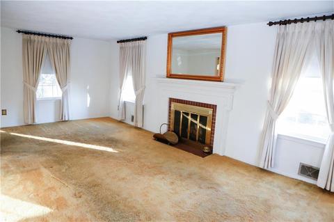 88 Timberline Rd, Warwick, RI 02886 photo 2