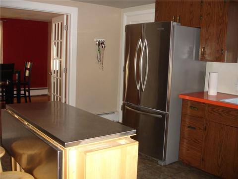 31 Colony Ave, Woonsocket, RI 02895 photo 7