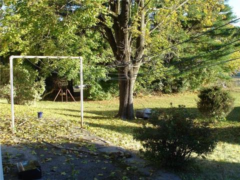 31 Colony Ave, Woonsocket, RI 02895 photo 22
