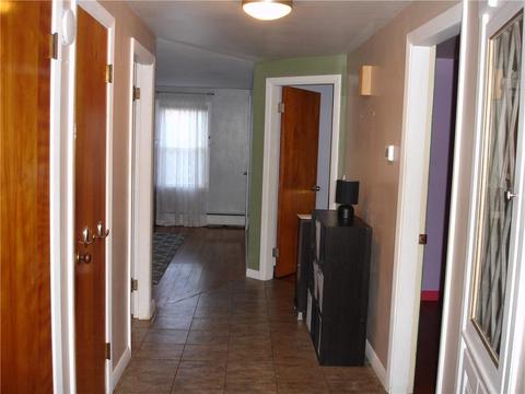31 Colony Ave, Woonsocket, RI 02895 photo 10