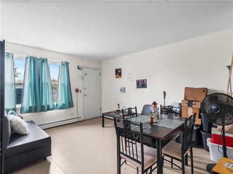 62 Jeffers St, Woonsocket, RI 02895 photo 5