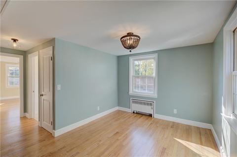 21 Prudence Ct, Warwick, RI 02888 photo 13