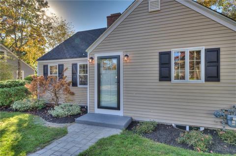 21 Prudence Ct, Warwick, RI 02888 photo 32