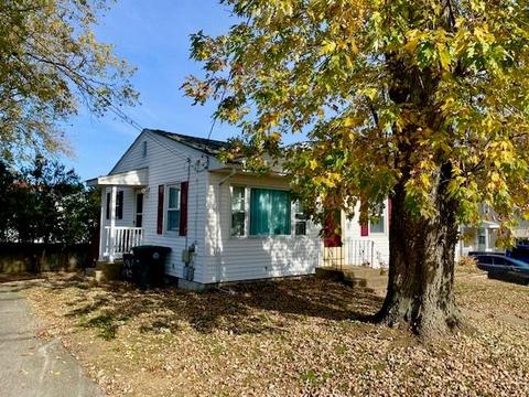 9 Lorraine Ave, Coventry, RI 02816 photo 2