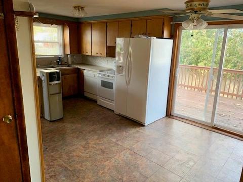 9 Lorraine Ave, Coventry, RI 02816 photo 4
