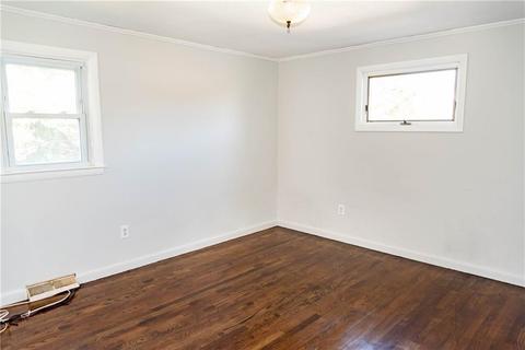 161 Claypool Dr, Warwick, RI 02886 photo 9
