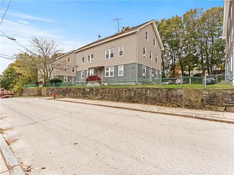 46 Jeffers St, Woonsocket, RI 02895 photo 1