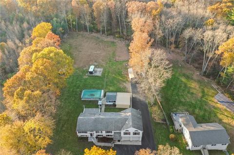 900 Broncos Hwy, Mapleville, RI 02839 photo 7