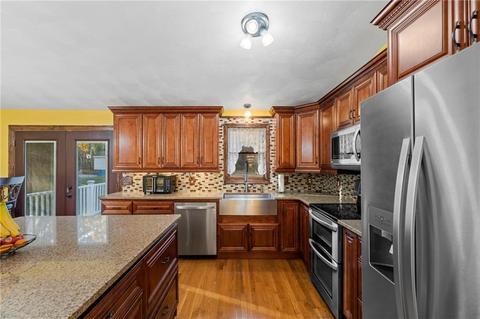 900 Broncos Hwy, Mapleville, RI 02839 photo 11