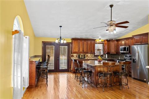 900 Broncos Hwy, Mapleville, RI 02839 photo 10