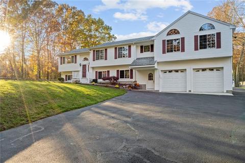 900 Broncos Hwy, Mapleville, RI 02839 photo 1