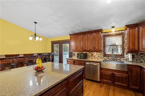 900 Broncos Hwy, Mapleville, RI 02839 photo 12
