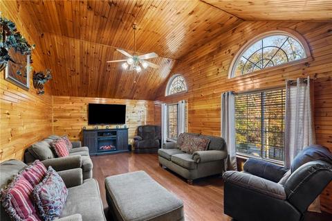 900 Broncos Hwy, Mapleville, RI 02839 photo 15