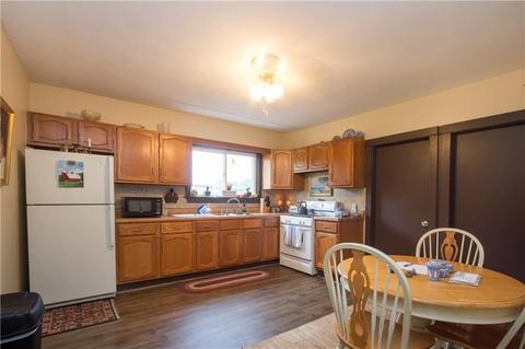 585 Wood Ave, Woonsocket, RI 02895 photo 29