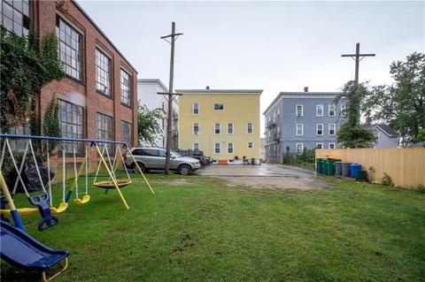 585 Wood Ave, Woonsocket, RI 02895 photo 3