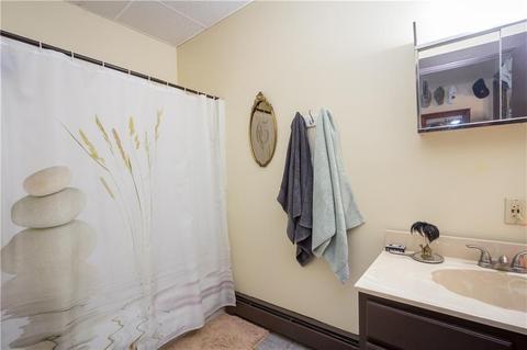 585 Wood Ave, Woonsocket, RI 02895 photo 32