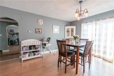 496 Dulude Ave, Woonsocket, RI 02895 photo 8