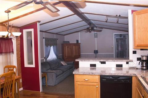 8 Lear Dr, Coventry, RI 02816 photo 6