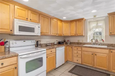 2234 Ten Rod Rd, Exeter, RI 02822 photo 30