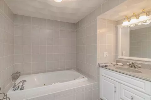 2234 Ten Rod Rd, Exeter, RI 02822 photo 33