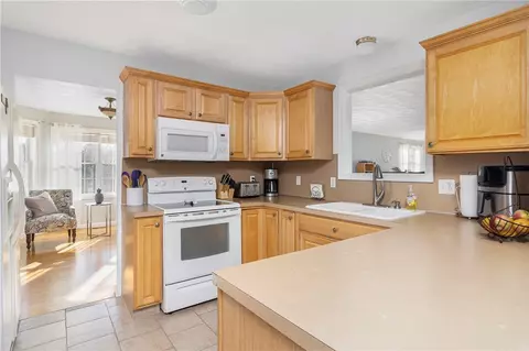 2234 Ten Rod Rd, Exeter, RI 02822 photo 9