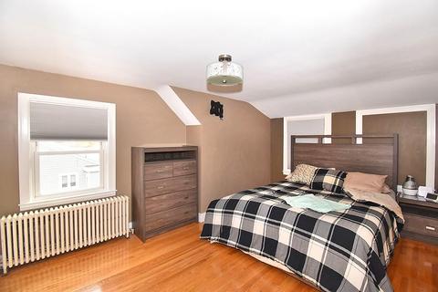 257 Maple St, Warwick, RI 02888 photo 8