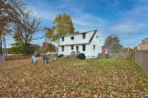 257 Maple St, Warwick, RI 02888 photo 15