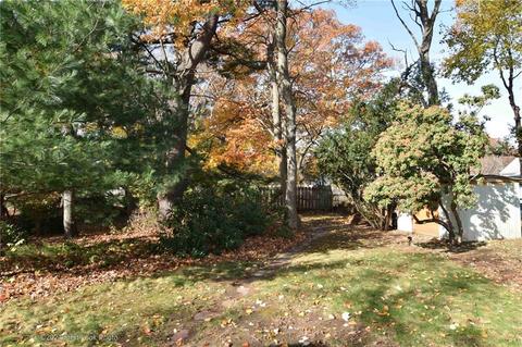111 Gilbert St, Warwick, RI 02886 photo 33