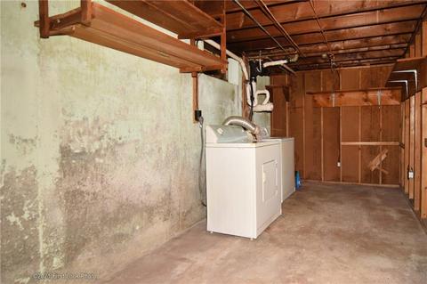 111 Gilbert St, Warwick, RI 02886 photo 29