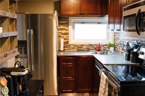 29 Oakside St, Warwick, RI 02889 photo 7