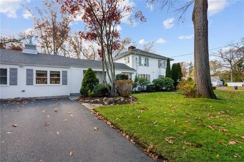 126 Coldbrook Rd, Warwick, RI 02888 photo 46