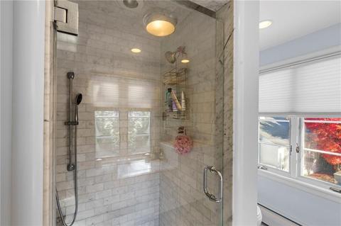 126 Coldbrook Rd, Warwick, RI 02888 photo 37