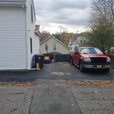 2 Lanphear St, West Warwick, RI 02893 photo 3