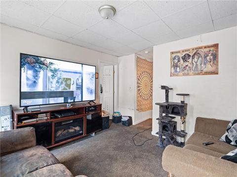 213 High St, Woonsocket, RI 02895 photo 6