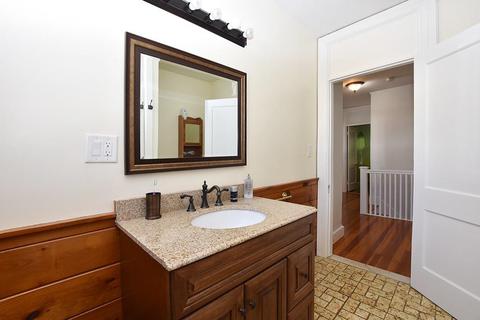 381 Blackstone St, Woonsocket, RI 02895 photo 19