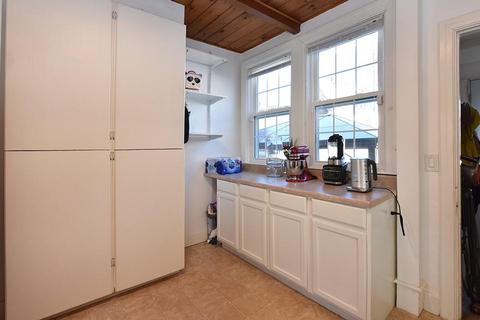 381 Blackstone St, Woonsocket, RI 02895 photo 10
