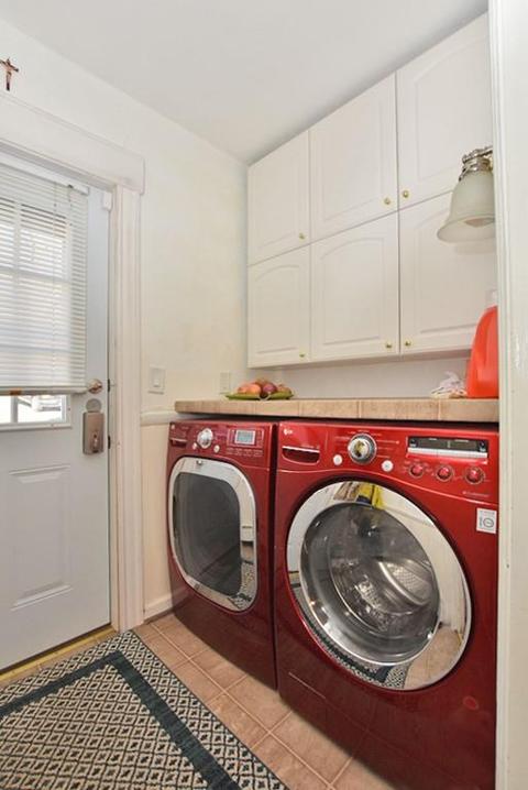 381 Blackstone St, Woonsocket, RI 02895 photo 15