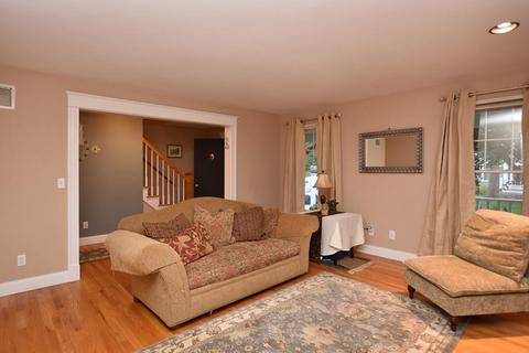 14 Juniper Ct, Bristol, RI 02809 photo 9