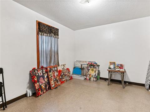 20 Jeffers St, Woonsocket, RI 02895 photo 8
