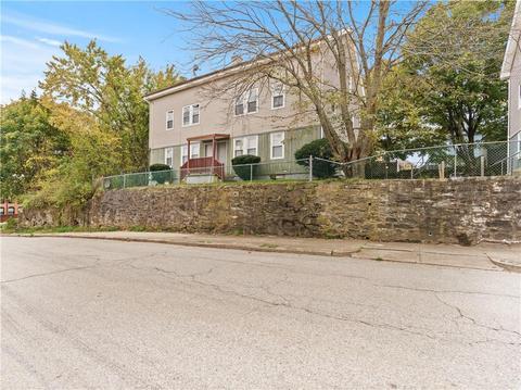 20 Jeffers St, Woonsocket, RI 02895 photo 1