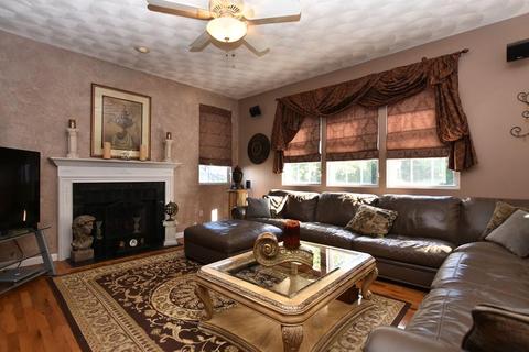 15 Paddock Dr, Cranston, RI 02921 photo 6