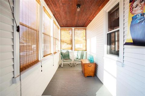 2 Oniska St, Warwick, RI 02889 photo 2