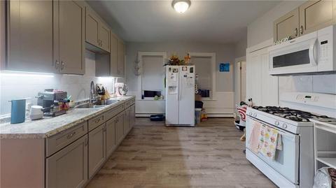 15 Vine St, Woonsocket, RI 02895 photo 15