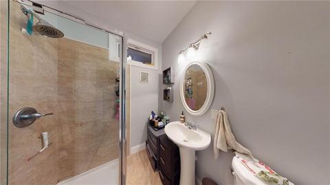15 Vine St, Woonsocket, RI 02895 photo 19