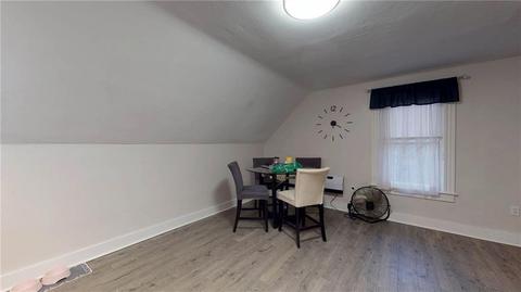 15 Vine St, Woonsocket, RI 02895 photo 4