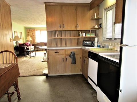 49 Peeptoad Rd, Warwick, RI 02888 photo 12