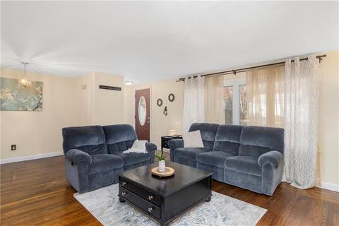 48 Darling St, Warwick, RI 02886 photo 7