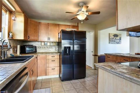 18 Freeman St, Warwick, RI 02886 photo 8